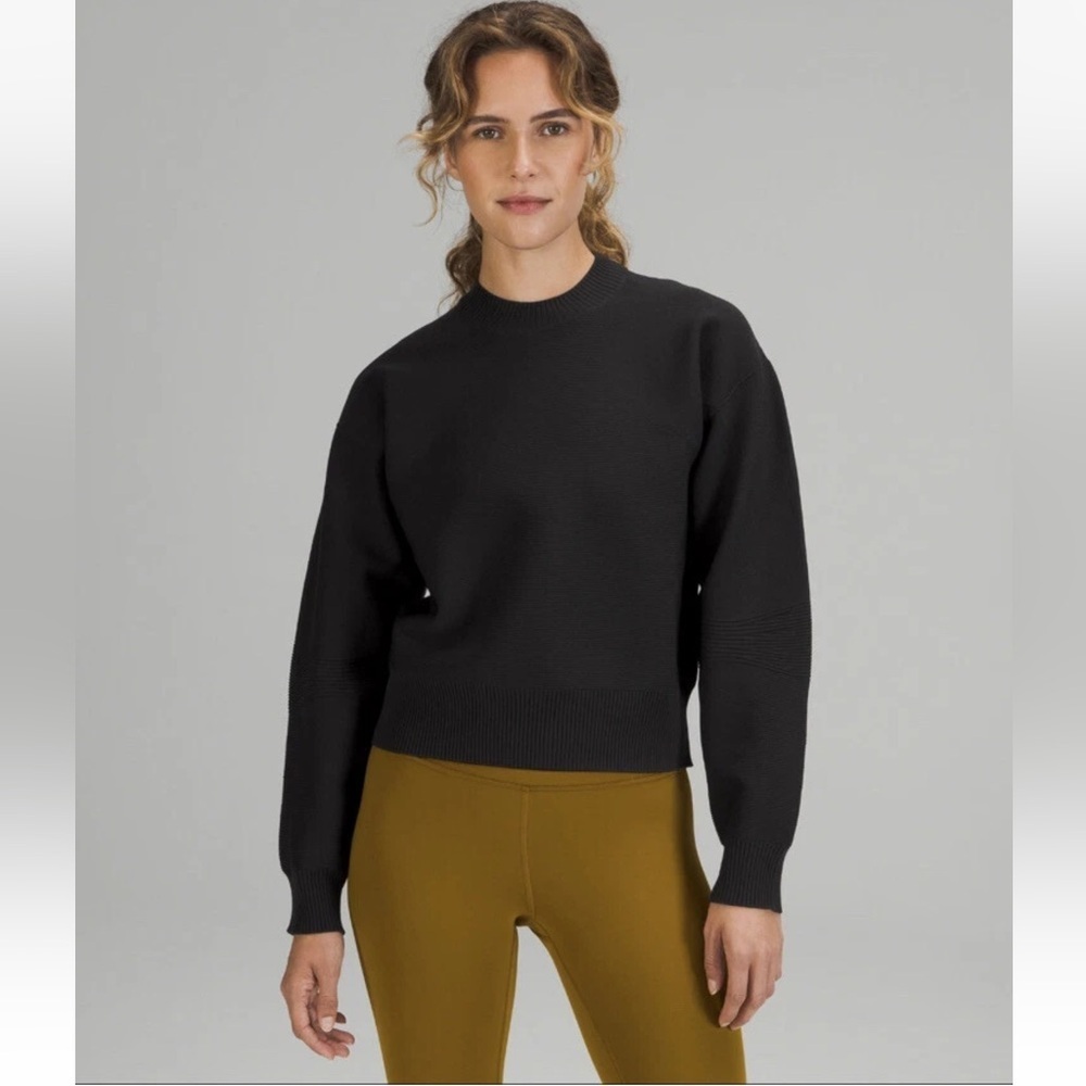 Lululemon Women’s AllAround Crewneck Sweater Black Size 6 Black MSRP $158